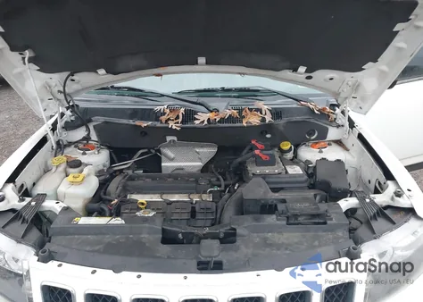 2013 Jeep Compass Sport z USA, uszkodzony, nr VIN 1C4NJCBA0DD208159